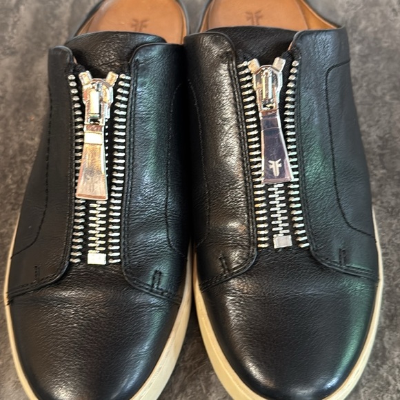 Frye Women's Lena Zip Mule Black Sneakers Flat 9.5 M - Picture 4 of 6
